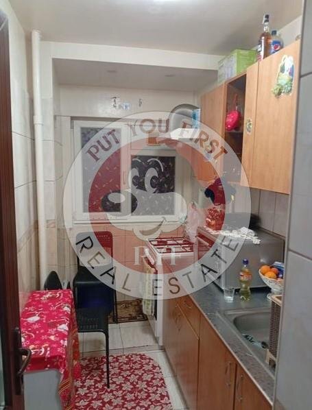 Piata Resita | Apartament 3 camere | decomandat | 46mp | B9974